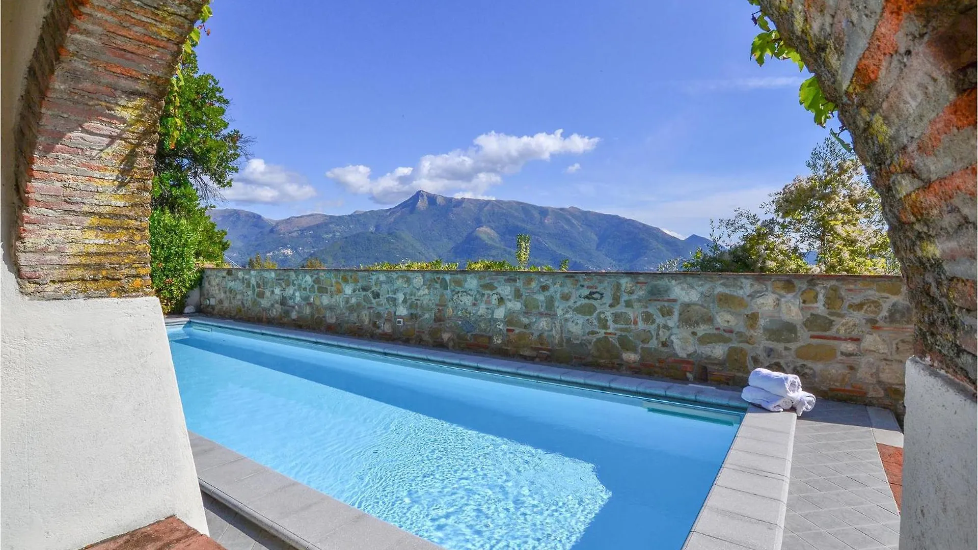 Apartament Volpe Camaiore